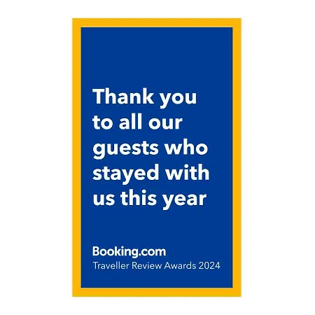 Tesla 70 With Secure Parking In The Garage * Novi Sad